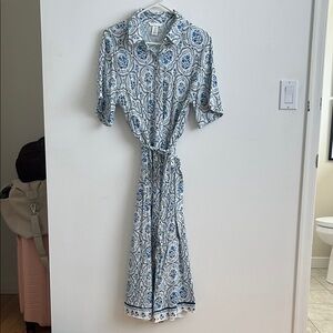 H&M Short Sleeve Button Down Dress with Belt